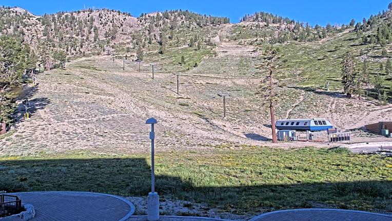 Webcam Mount Rose: Winters Creek Lodge