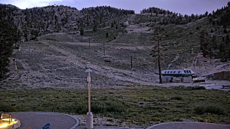 Webcam Mount Rose: Winters Creek Lodge