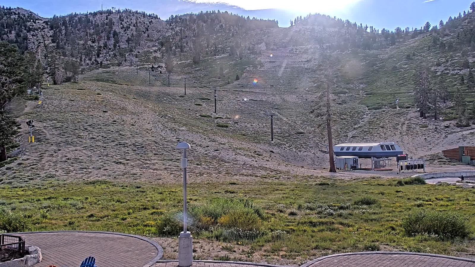 Webcam Mount Rose: Winters Creek Lodge