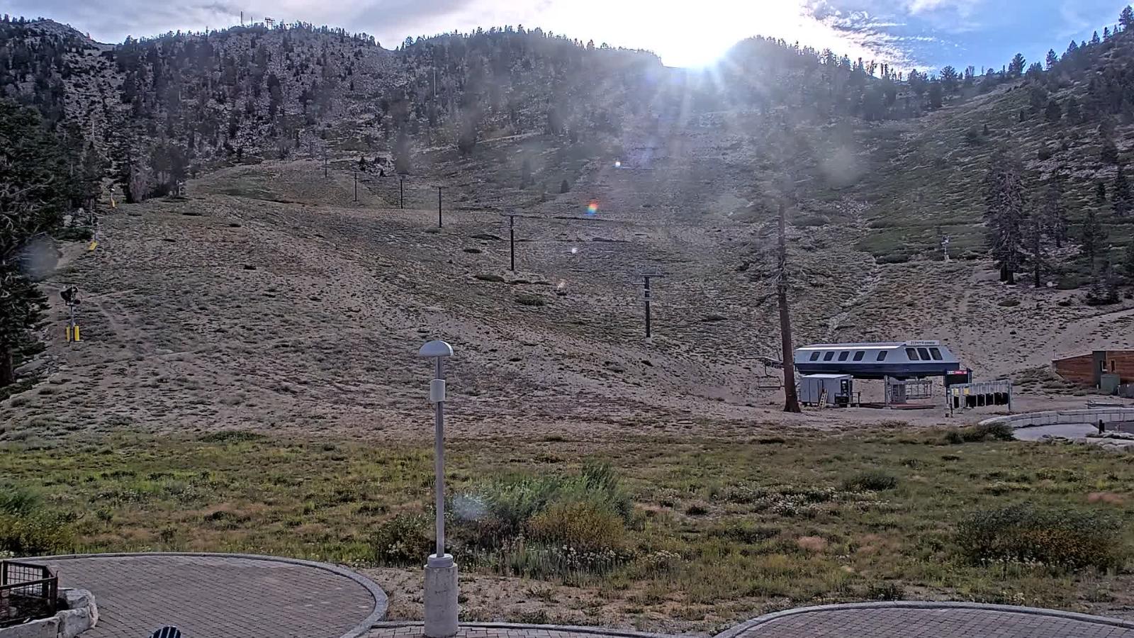 Webcam Mount Rose: Winters Creek Lodge