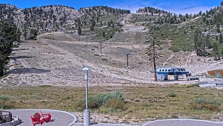Webcam Mount Rose: Winters Creek Lodge