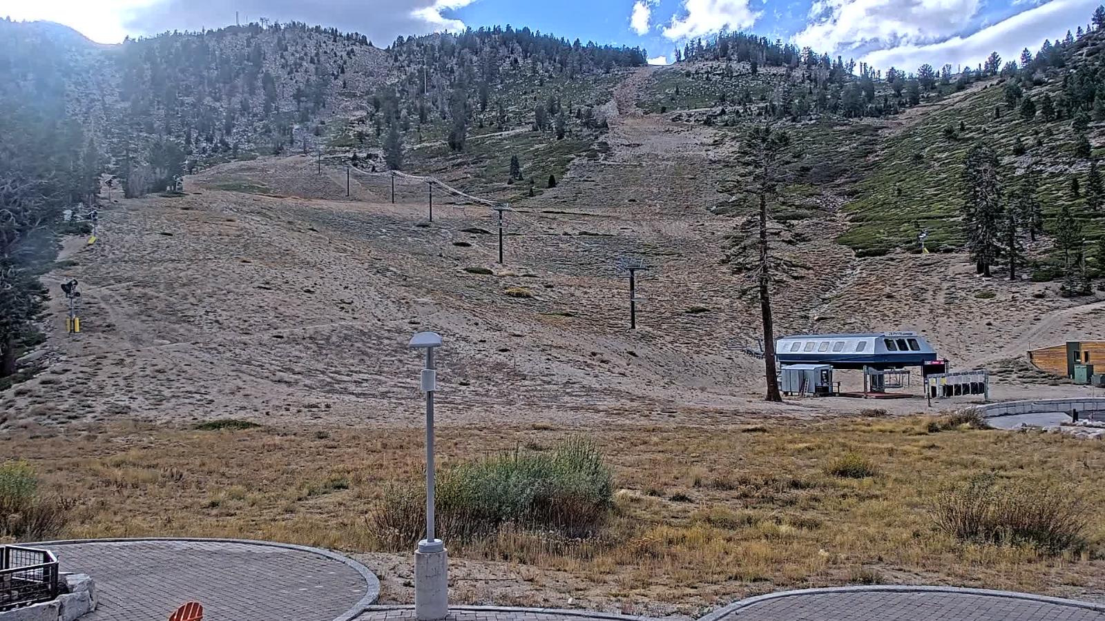 Webcam Mount Rose: Winters Creek Lodge