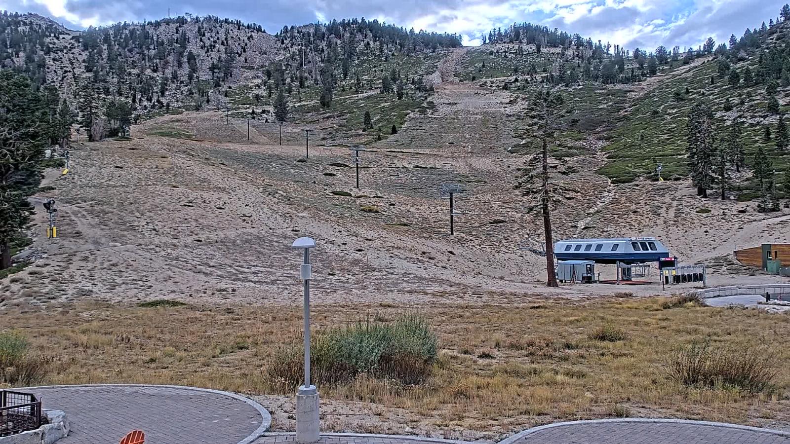 Webcam Mount Rose: Winters Creek Lodge
