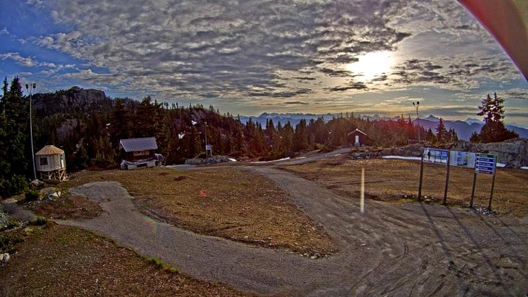 Webcam Mount Seymour: Mystery Peak