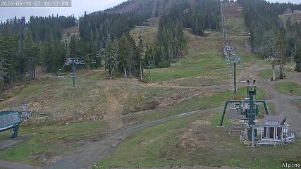 Mount Washington: Alpine Cam (mountwashington.ca)