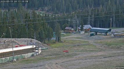 Mount Washington: Alpine Cam (mountwashington.ca)