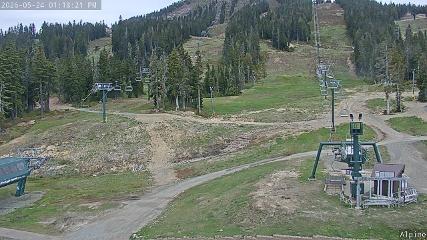 Mount Washington: Alpine Cam (mountwashington.ca)