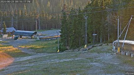 Mount Washington: Alpine Cam (mountwashington.ca)