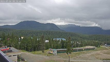 Mount Washington: Alpine Cam (mountwashington.ca)