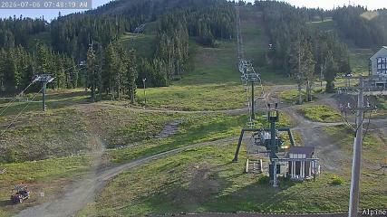 Mount Washington: Alpine Cam (mountwashington.ca)