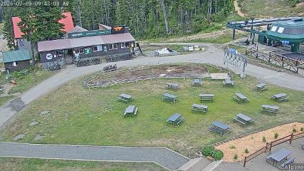 Mount Washington: Alpine Cam (mountwashington.ca)