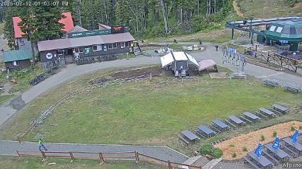 Mount Washington: Alpine Cam (mountwashington.ca)