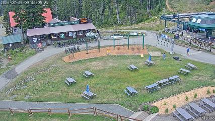 Mount Washington: Alpine Cam (mountwashington.ca)