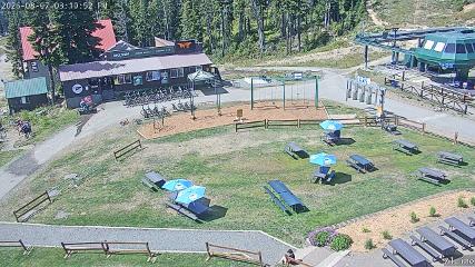 Mount Washington: Alpine Cam (mountwashington.ca)