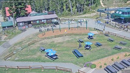 Mount Washington: Alpine Cam (mountwashington.ca)