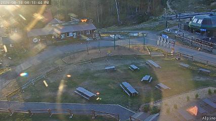 Mount Washington: Alpine Cam (mountwashington.ca)