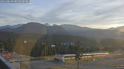 Mount Washington: Alpine Cam (mountwashington.ca)