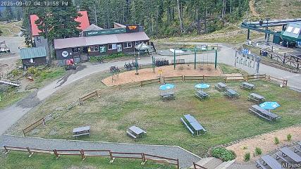 Mount Washington: Alpine Cam (mountwashington.ca)