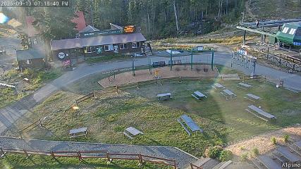 Mount Washington: Alpine Cam (mountwashington.ca)
