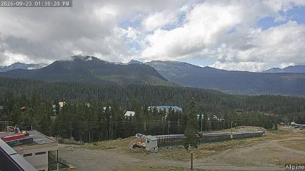 Mount Washington: Alpine Cam (mountwashington.ca)
