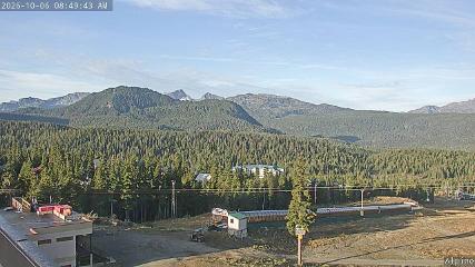 Mount Washington: Alpine Cam (mountwashington.ca)