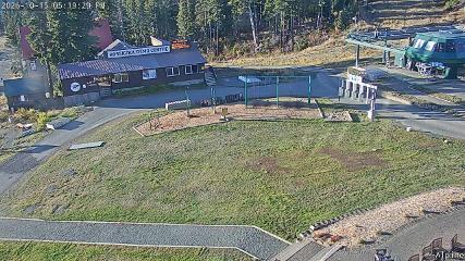 Mount Washington: Alpine Cam (mountwashington.ca)