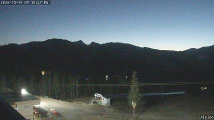 Mount Washington: Alpine Cam (mountwashington.ca)