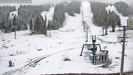 Mount Washington: Alpine Cam (mountwashington.ca)