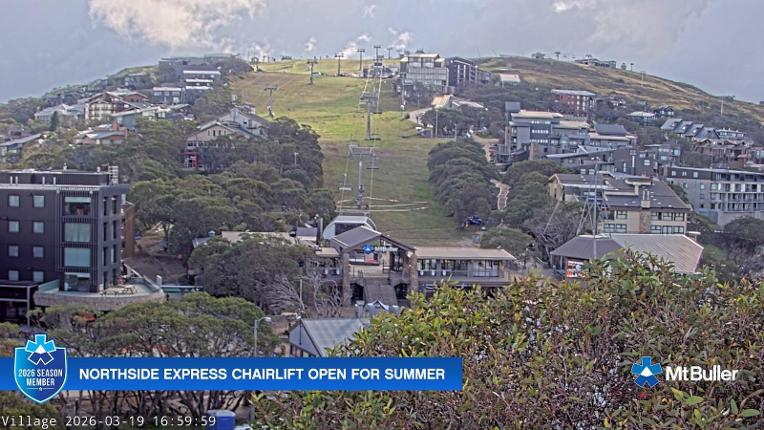 Webcam Mt. Buller: Mt Buller Chapel
