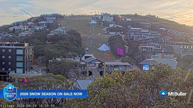 Webcam Mt. Buller: Mt Buller Chapel