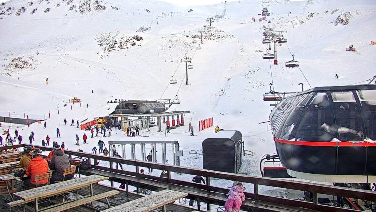 Webcam Mt. Hutt: Base area