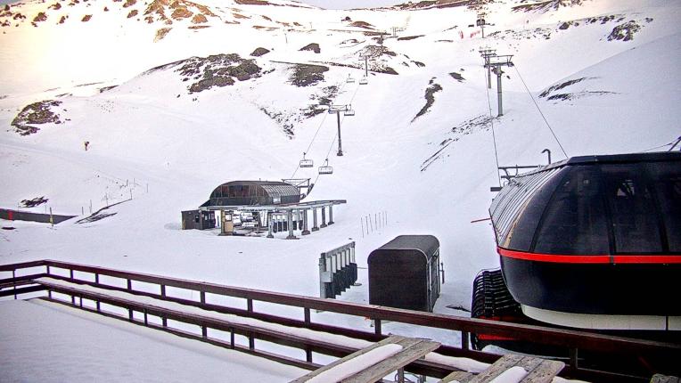 Webcam Mt. Hutt: Base area