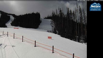 Nakiska: Mid Gold Express (skinakiska.com)