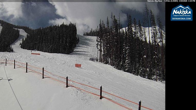 Webcam Nakiska: Mid Gold Express