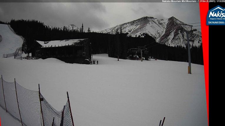 Webcam Nakiska: Mid Mountaind Lodge