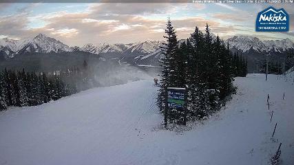 Nakiska: Top of Silver Chair (skinakiska.com)