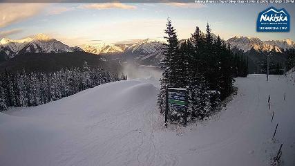 Nakiska: Top of Silver Chair (skinakiska.com)