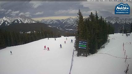Nakiska: Top of Silver Chair (skinakiska.com)