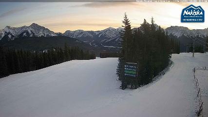 Nakiska: Top of Silver Chair (skinakiska.com)