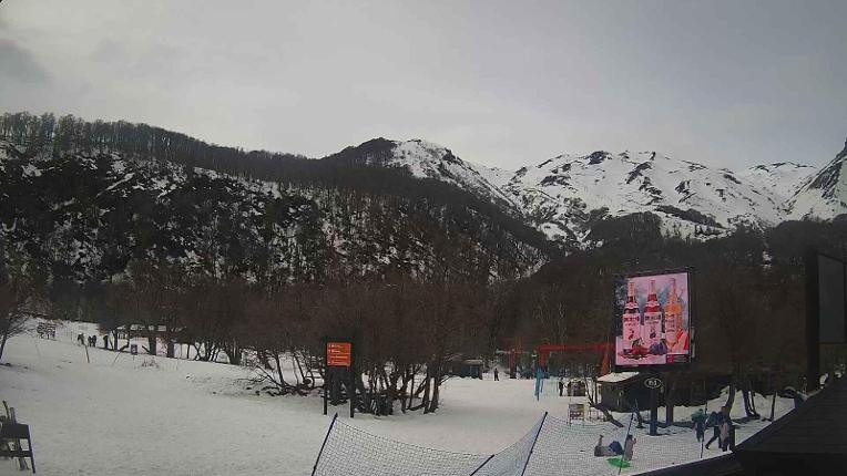 Webcam Nevados de Chillán: Plaza Tata