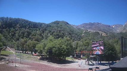 Nevados de Chillán: Plaza Tata (nevadosdechillan.com)