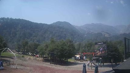Nevados de Chillán: Plaza Tata (nevadosdechillan.com)