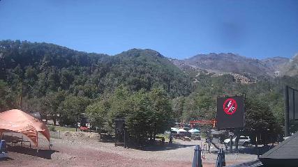 Nevados de Chillán: Plaza Tata (nevadosdechillan.com)