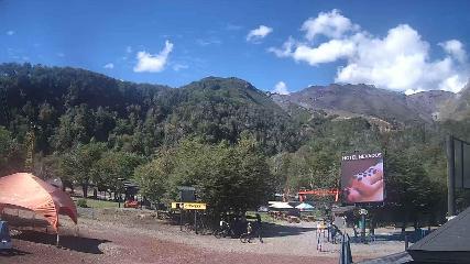 Nevados de Chillán: Plaza Tata (nevadosdechillan.com)