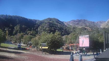 Nevados de Chillán: Plaza Tata (nevadosdechillan.com)