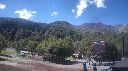 Nevados de Chillán: Plaza Tata (nevadosdechillan.com)