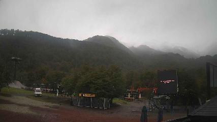 Nevados de Chillán: Plaza Tata (nevadosdechillan.com)