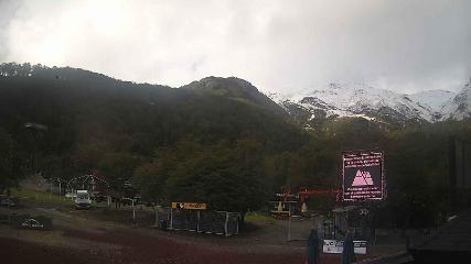 Nevados de Chillán: Plaza Tata (nevadosdechillan.com)