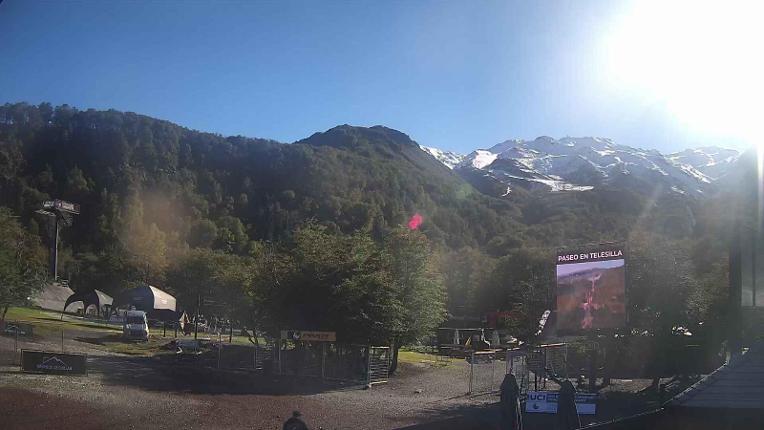 Webcam Nevados de Chillán: Plaza Tata
