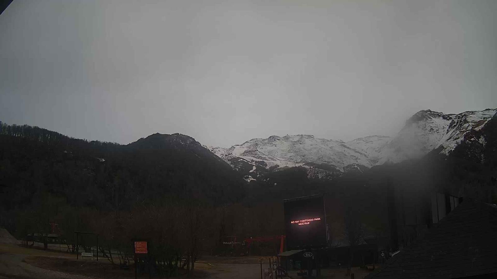 Webcam Nevados de Chillán: Plaza Tata
